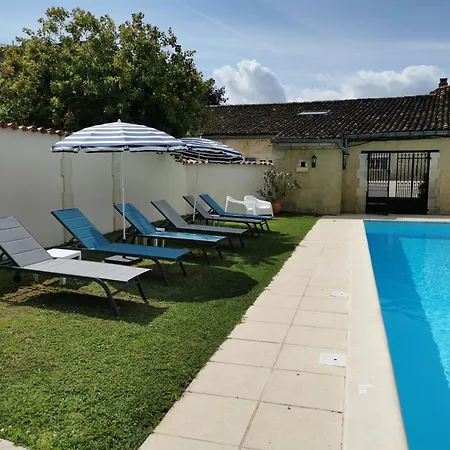 老酒厂度假屋 * Segonzac (Charente)